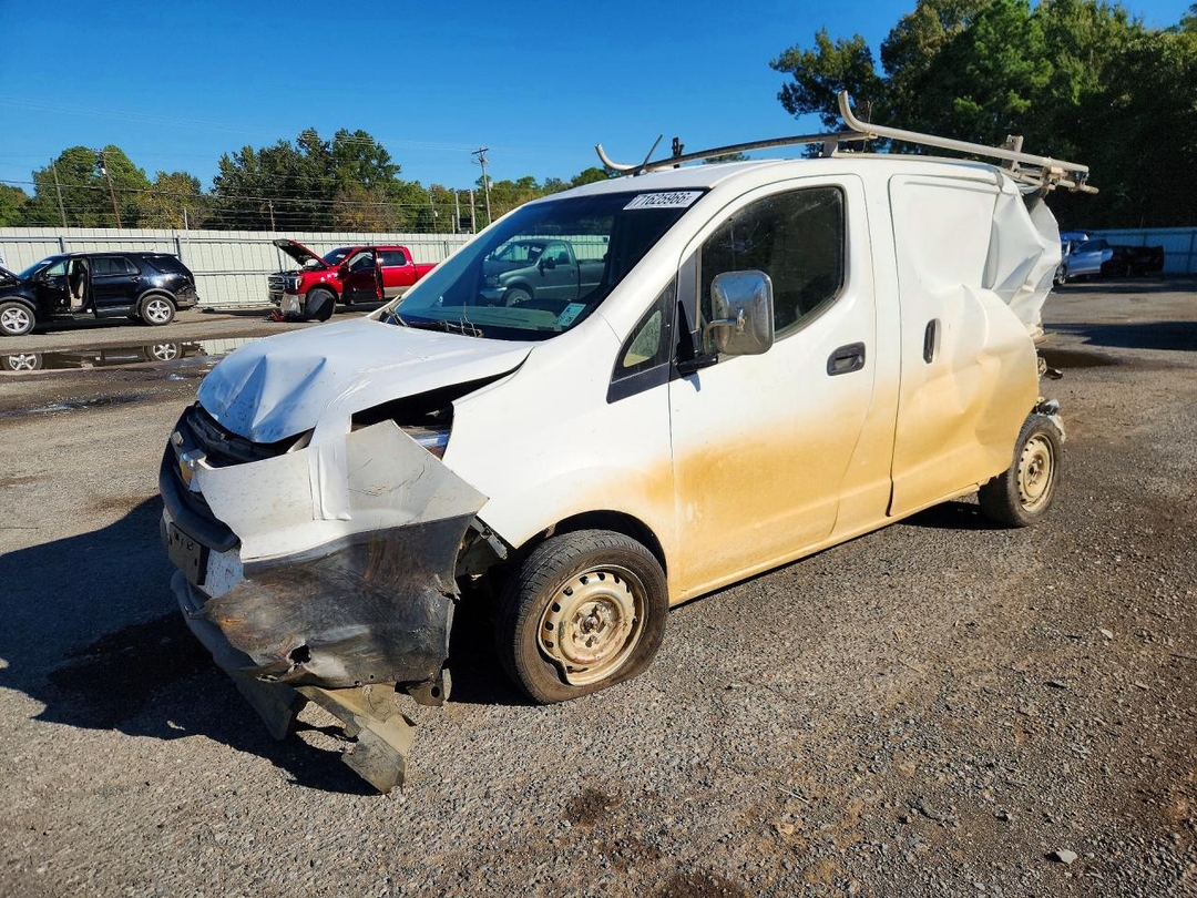 Vue de 2015 CHEVROLET CITY EXPRESS LS, angle 1