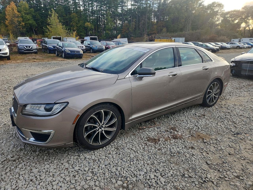 منظر 2019 LINCOLN MKZ RESERVE I، زاوية 1