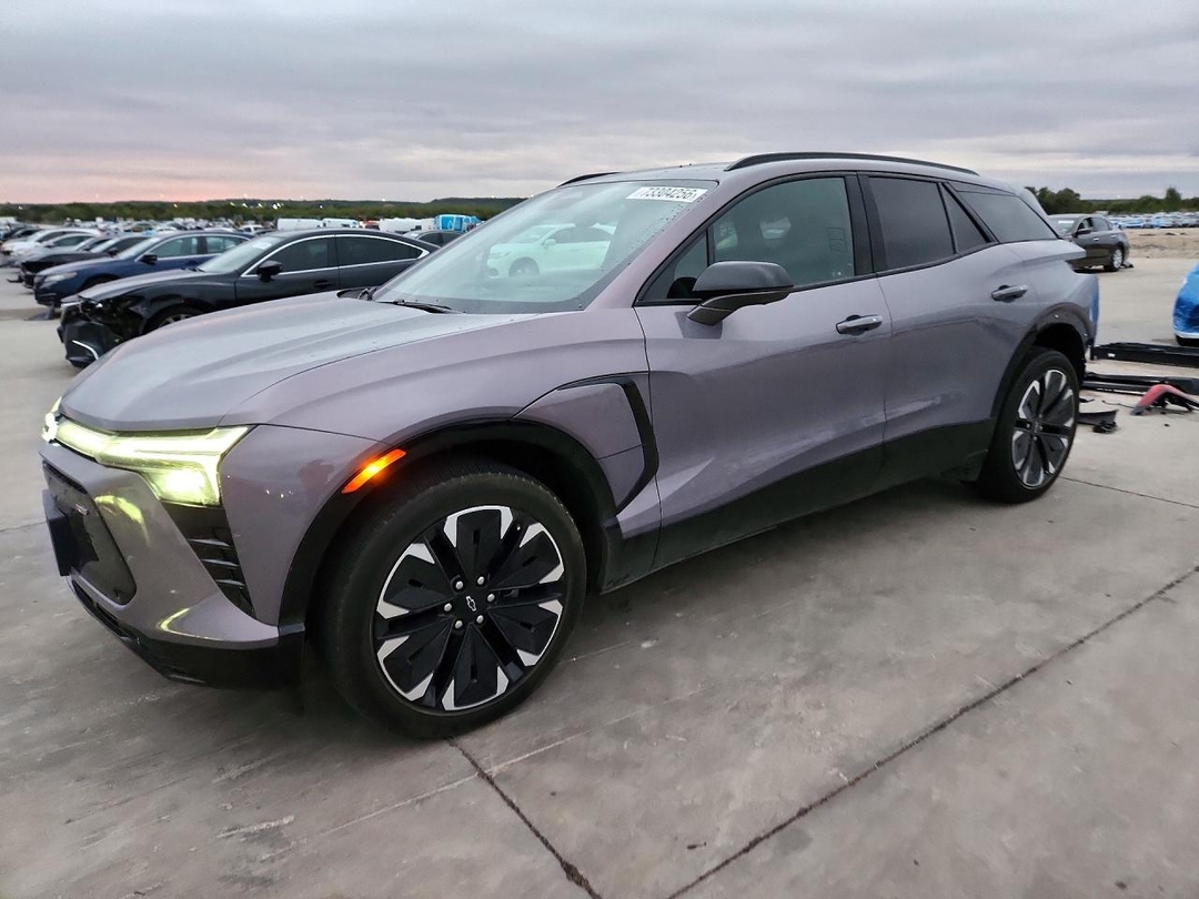 منظر 2024 CHEVROLET BLAZER RS، زاوية 1