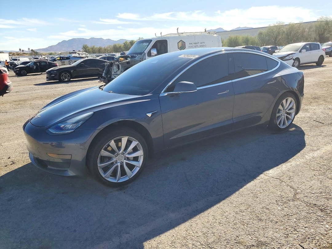 Vista de 2019 TESLA MODEL 3, ángulo 1