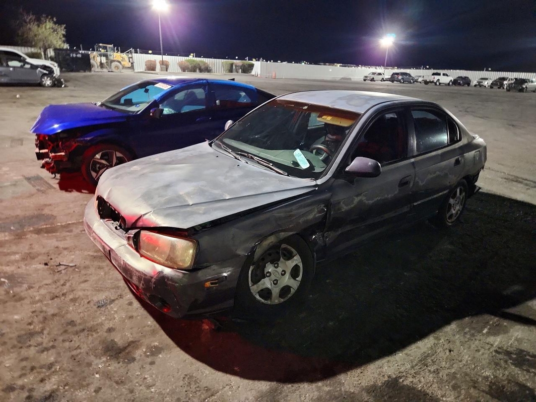 منظر 2001 HYUNDAI ELANTRA GLS، زاوية 1