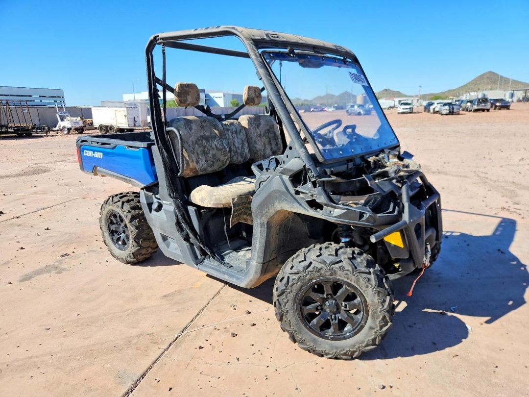 Вид 2023 CAN-AM DEFENDER UTILITY VEHICLE, угол 1