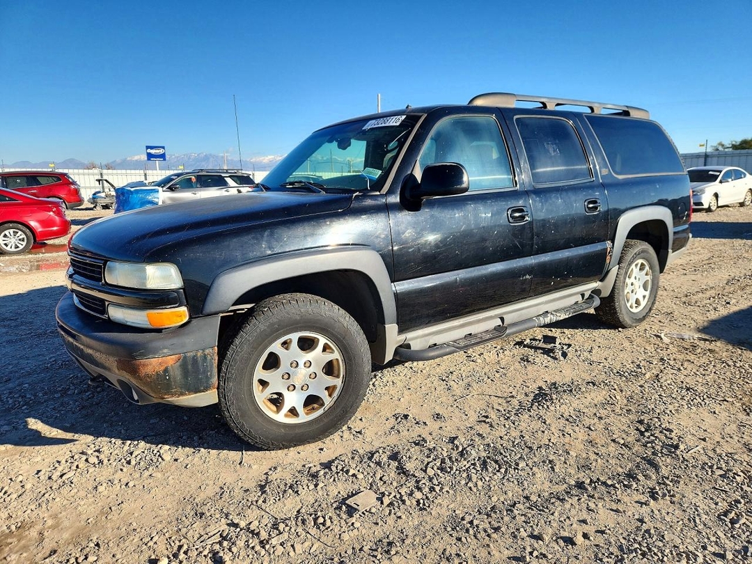 منظر 2002 CHEVROLET SUBURBAN K1500، زاوية 1