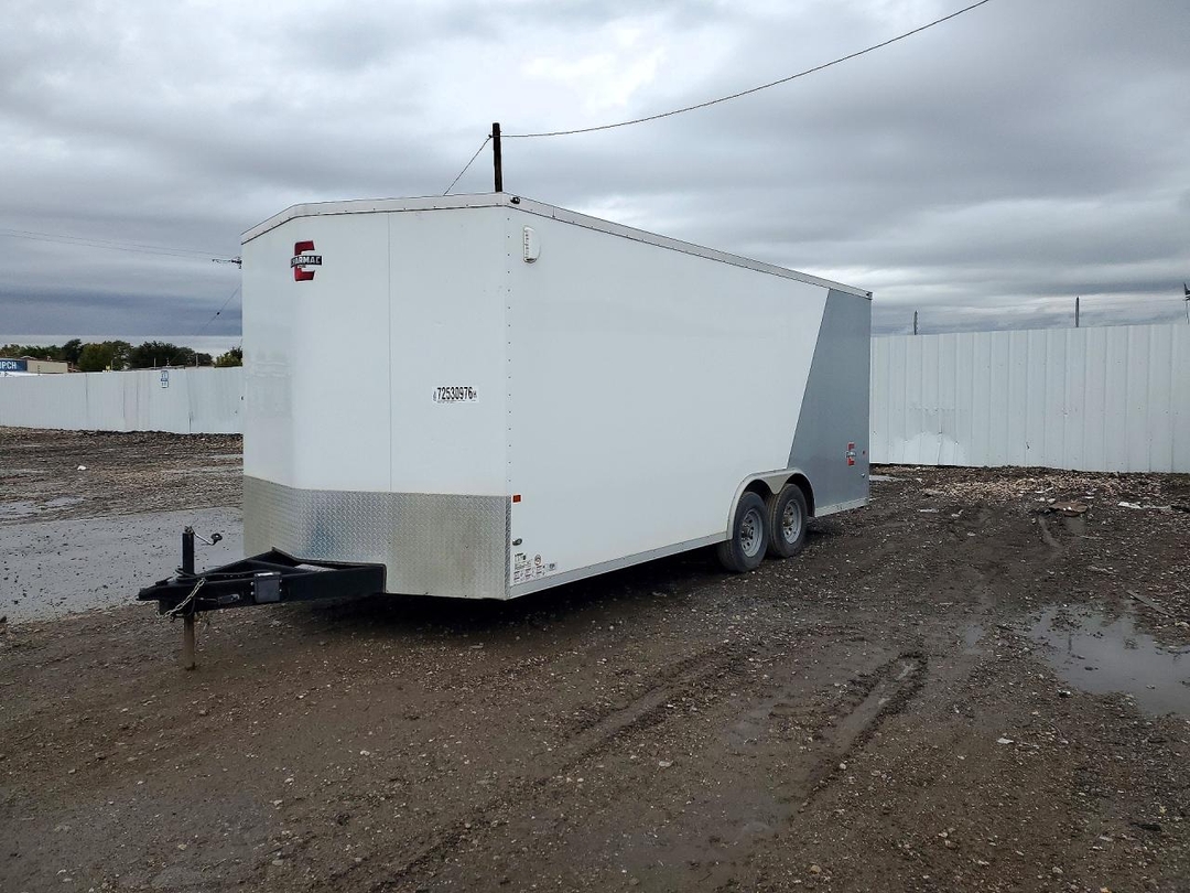 منظر 2021 CHARMAC ENCLOSED CARGO TRAILER، زاوية 1