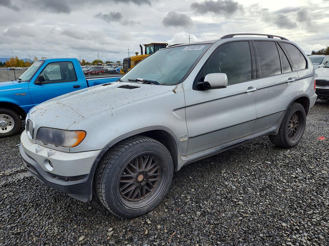 منظر 2001 BMW X5 4.4I، زاوية 1