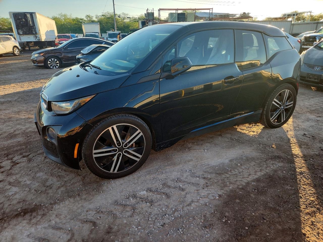 Vue de 2016 BMW I3 BEV, angle 1