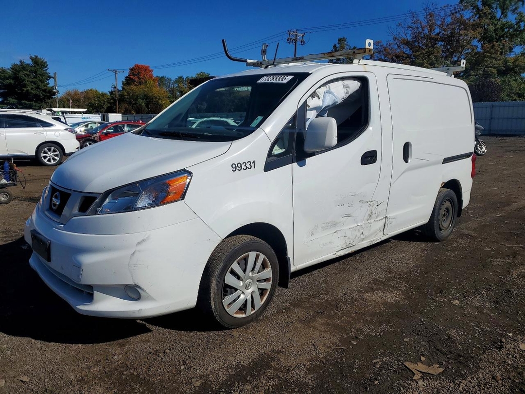 Vista de 2021 NISSAN NV200 SV, ángulo 1