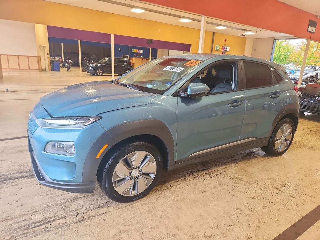Vue de 2021 HYUNDAI KONA ULTIMATE, angle 1