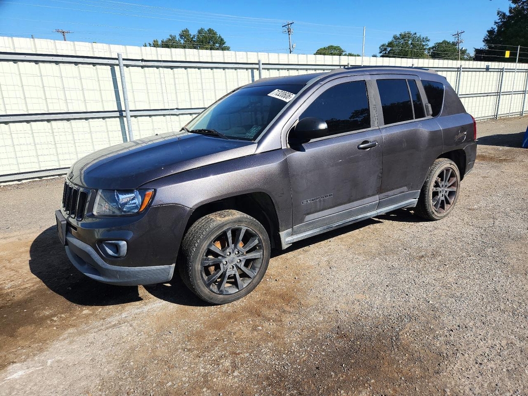 منظر 2015 JEEP COMPASS SPORT، زاوية 1