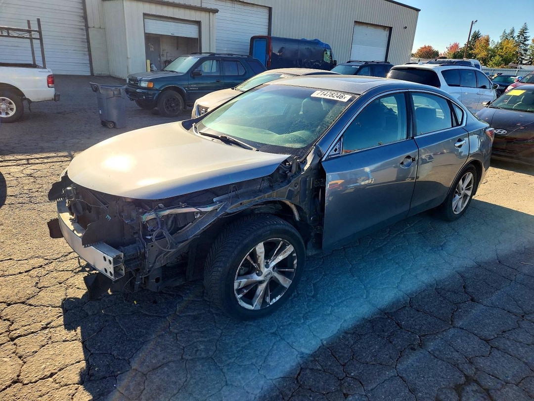 منظر 2015 NISSAN ALTIMA 2.5 SV، زاوية 1