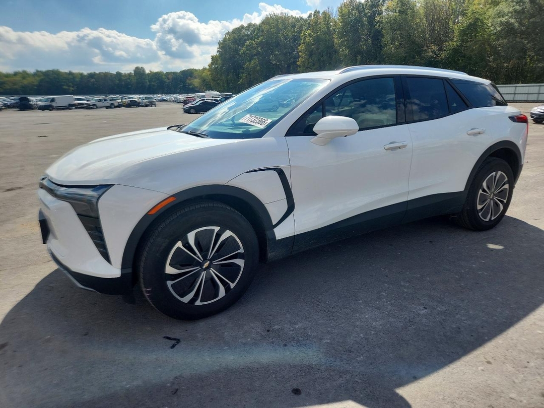 Vue de 2024 CHEVROLET BLAZER 2LT, angle 1