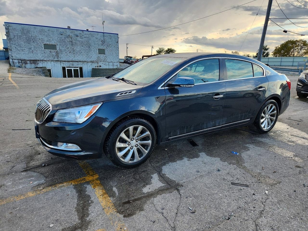 Vue de 2014 BUICK LACROSSE, angle 1