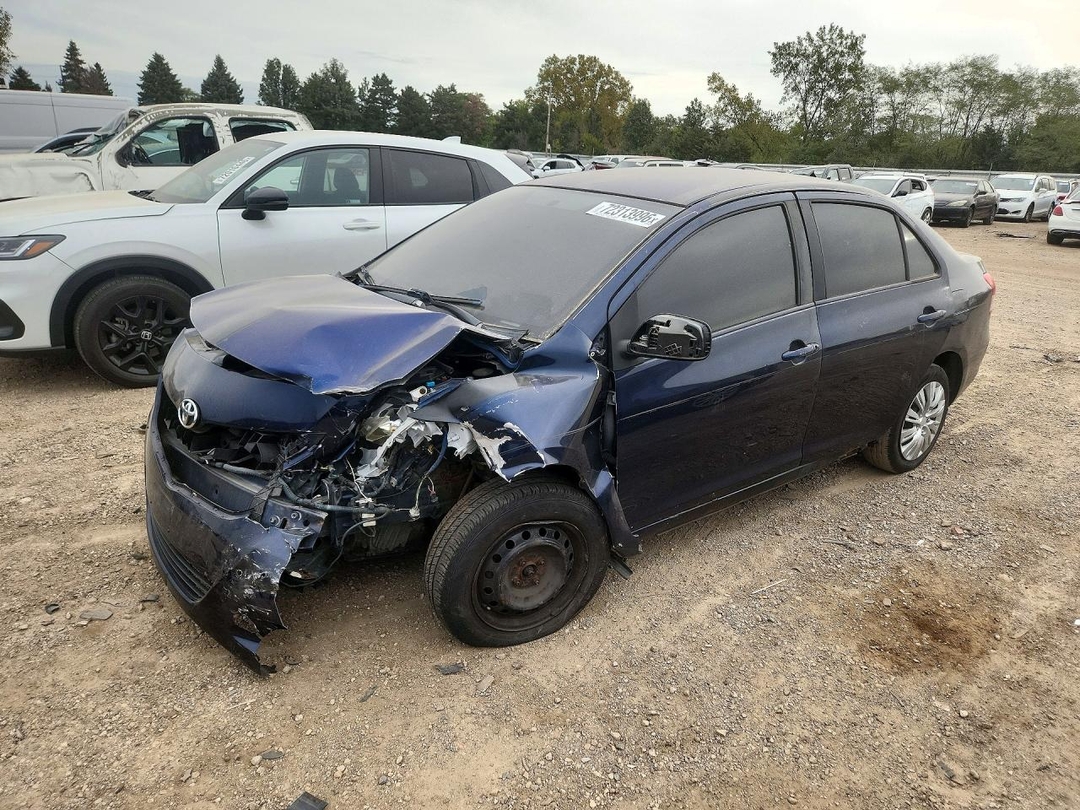 Vue de 2008 TOYOTA YARIS BASE, angle 1