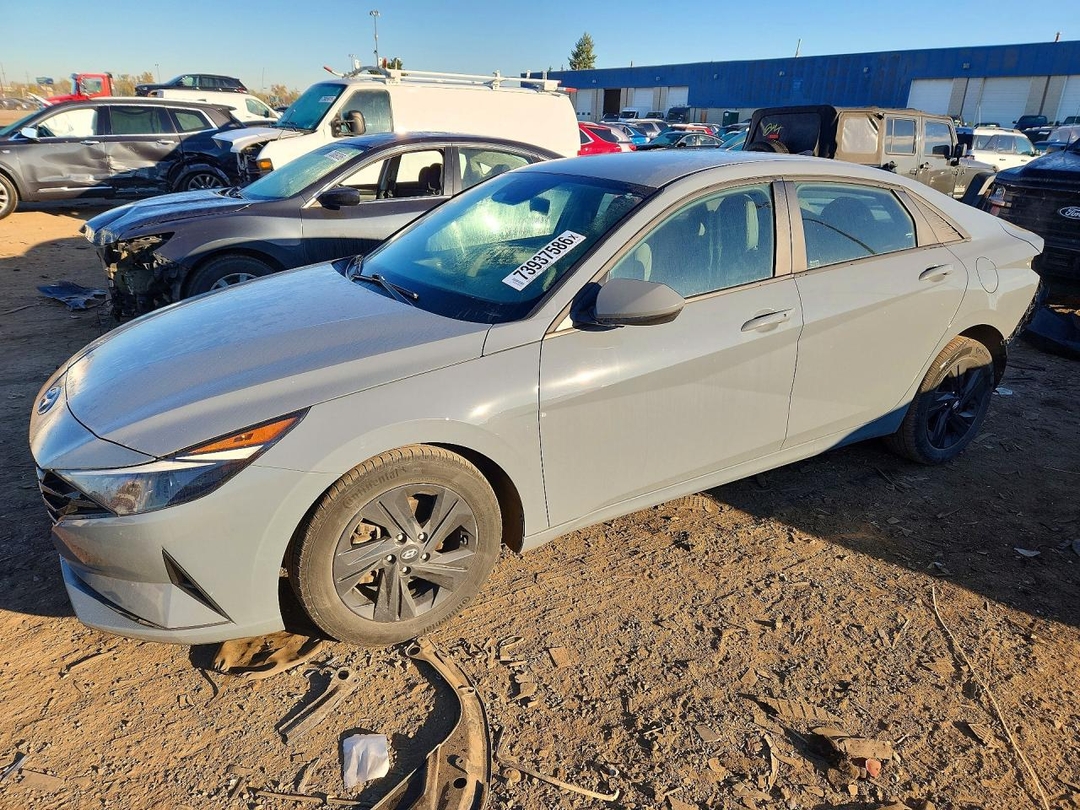 Vista de 2023 HYUNDAI ELANTRA SEL, ángulo 1
