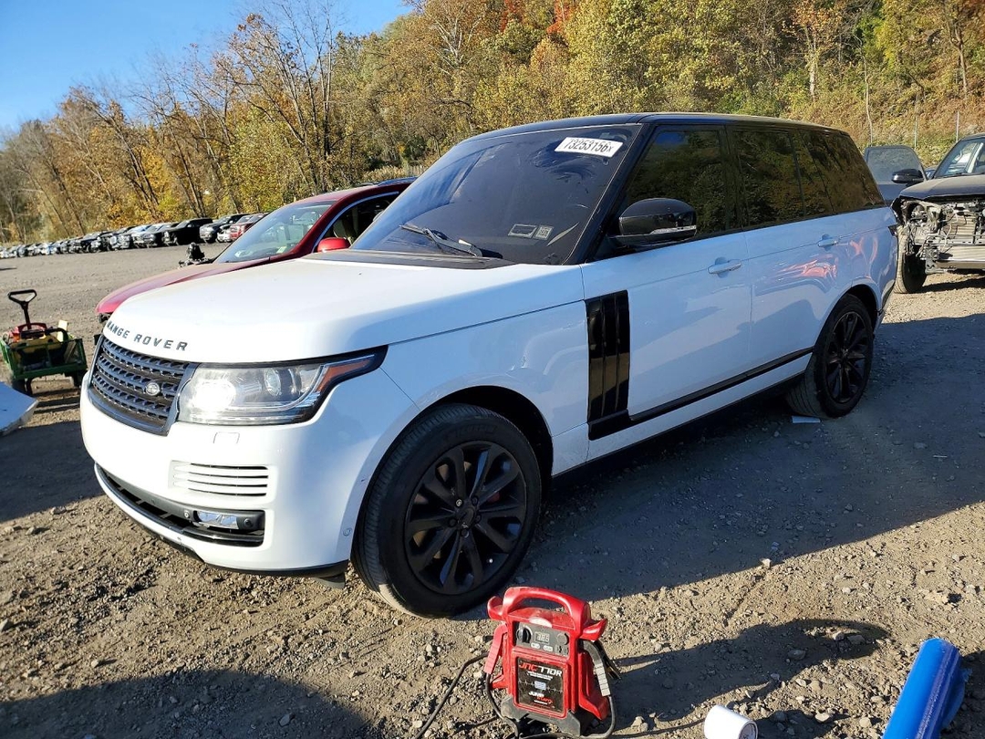 Vue de 2014 LAND ROVER RANGE ROVER HSE, angle 1