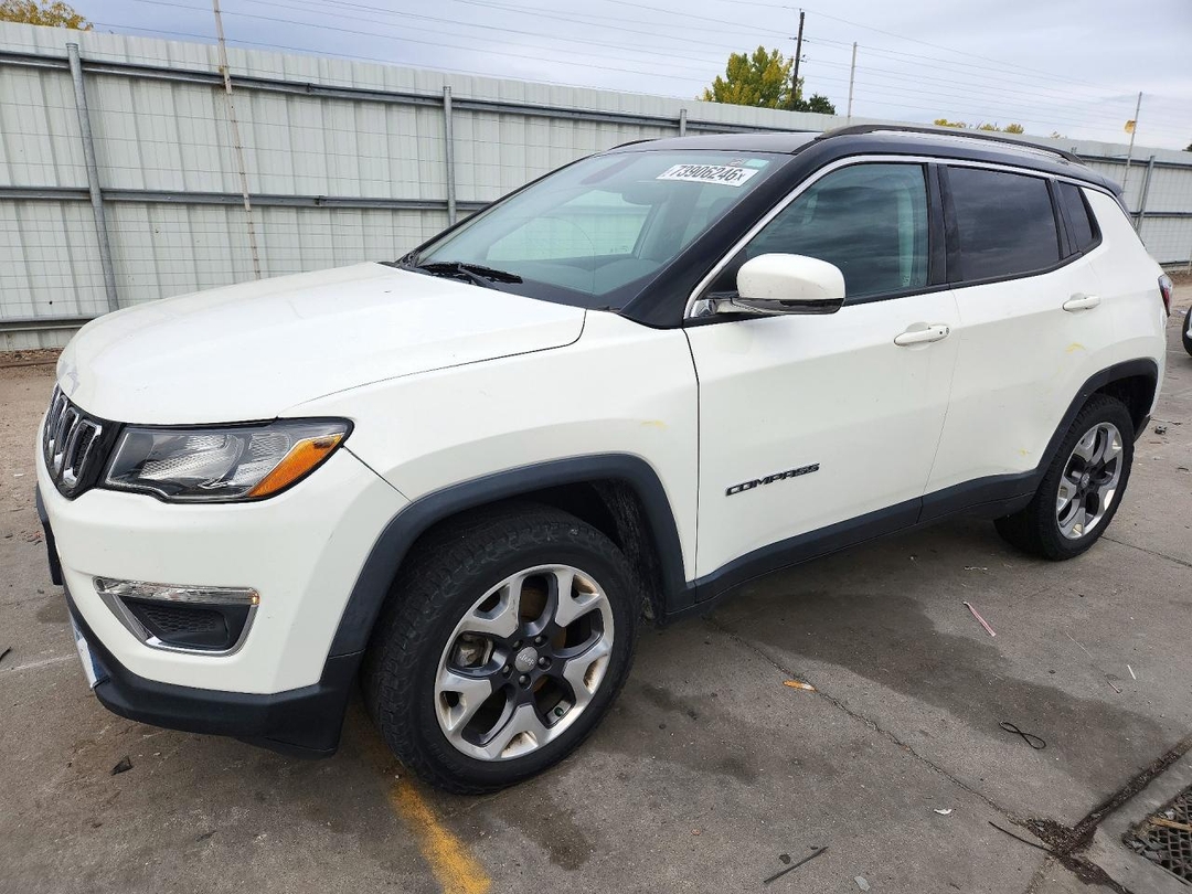 منظر 2018 JEEP COMPASS LIMITED، زاوية 1