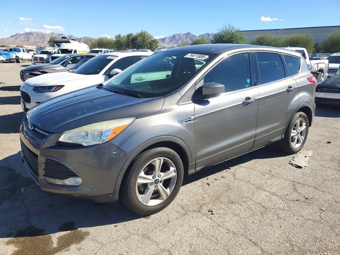 Вид 2014 FORD ESCAPE SE, угол 1