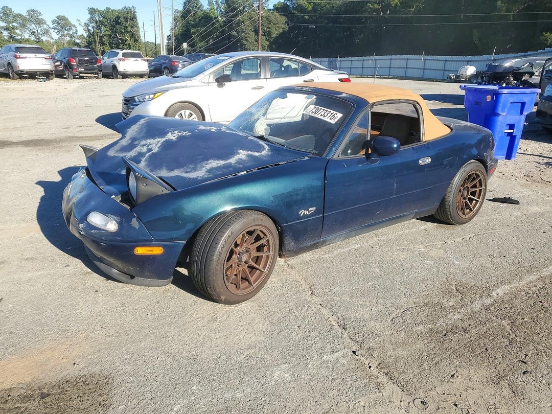 Vue de 1994 MAZDA MX-5 MIATA, angle 1