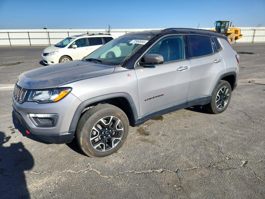 منظر 2019 JEEP COMPASS TRAILHAWK، زاوية 1