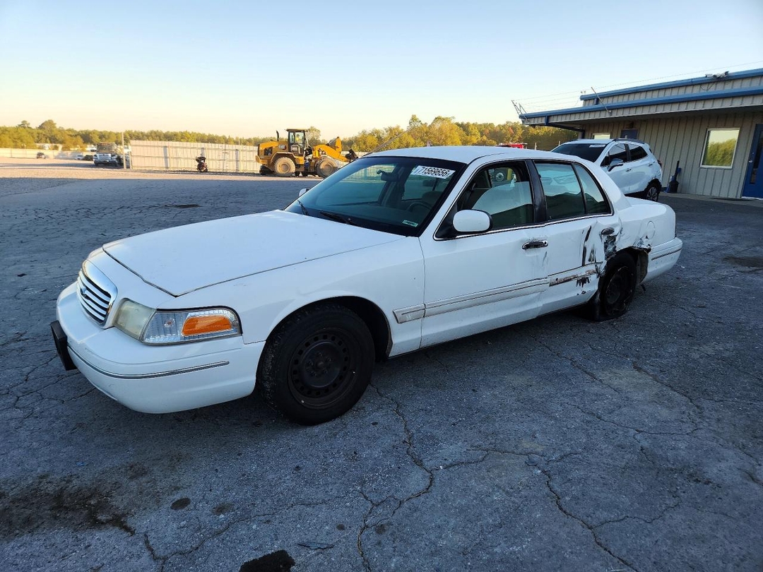 Vue de 1998 FORD CROWN VICTORIA, angle 1