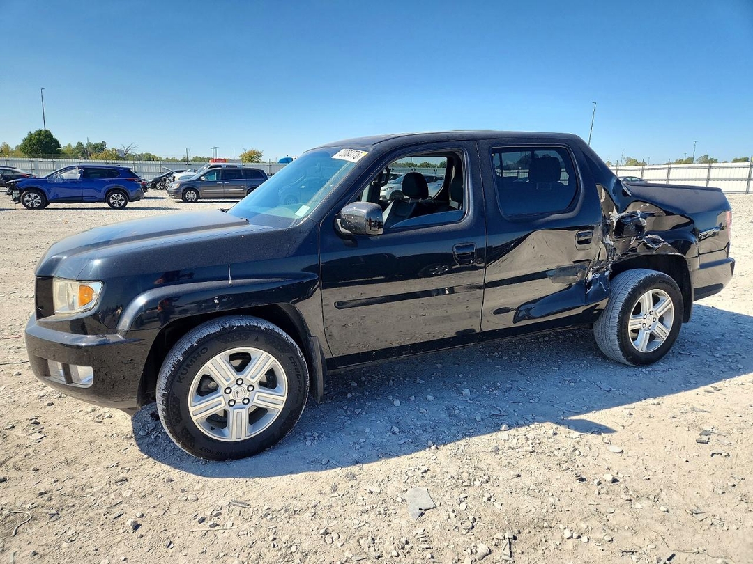 Vue de 2011 HONDA RIDGELINE RTL, angle 1