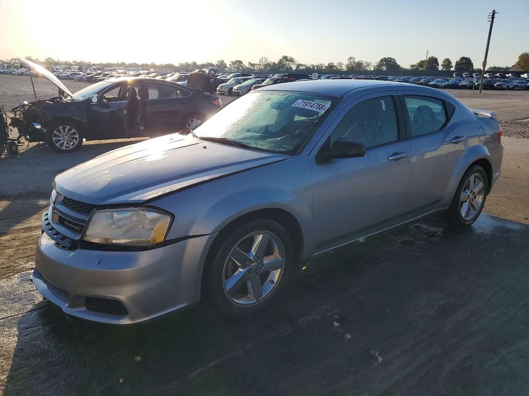 Vue de 2014 DODGE AVENGER SE, angle 1