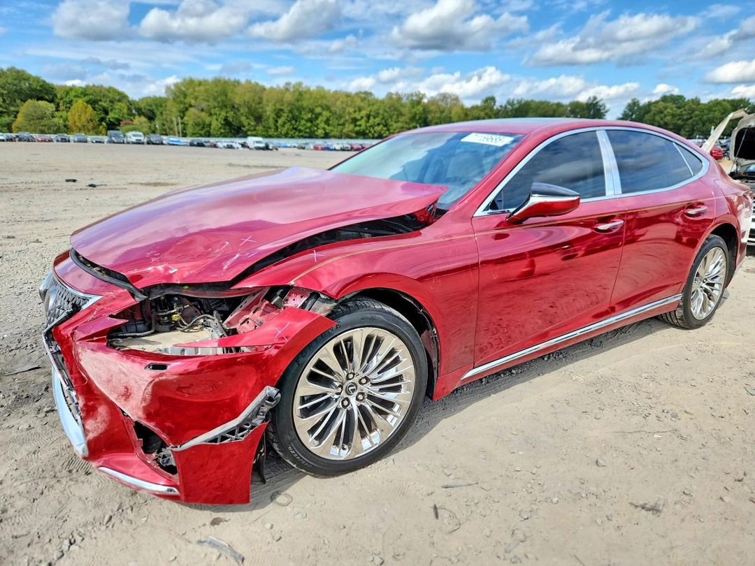 Vue de 2018 LEXUS LS 500 BASE, angle 1