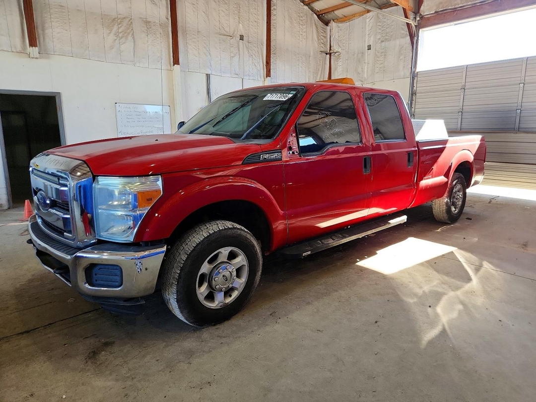 Vista de 2015 FORD F250 SUPER DUTY, ángulo 1