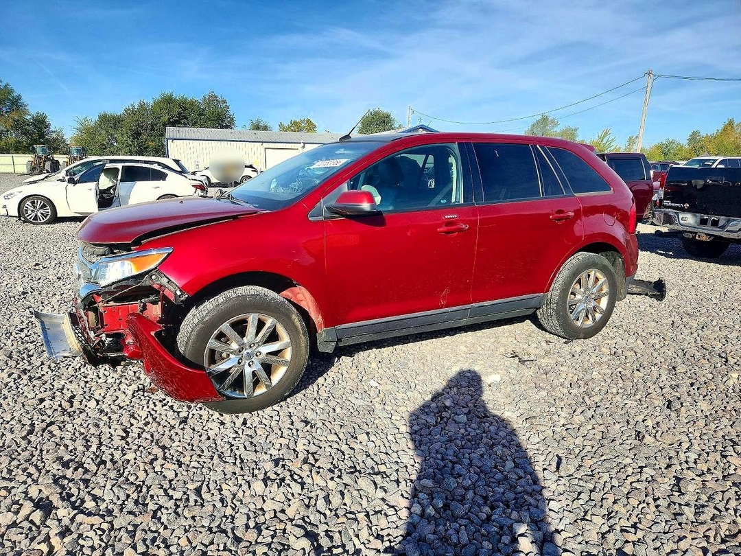 Vue de 2013 FORD EDGE SEL, angle 1