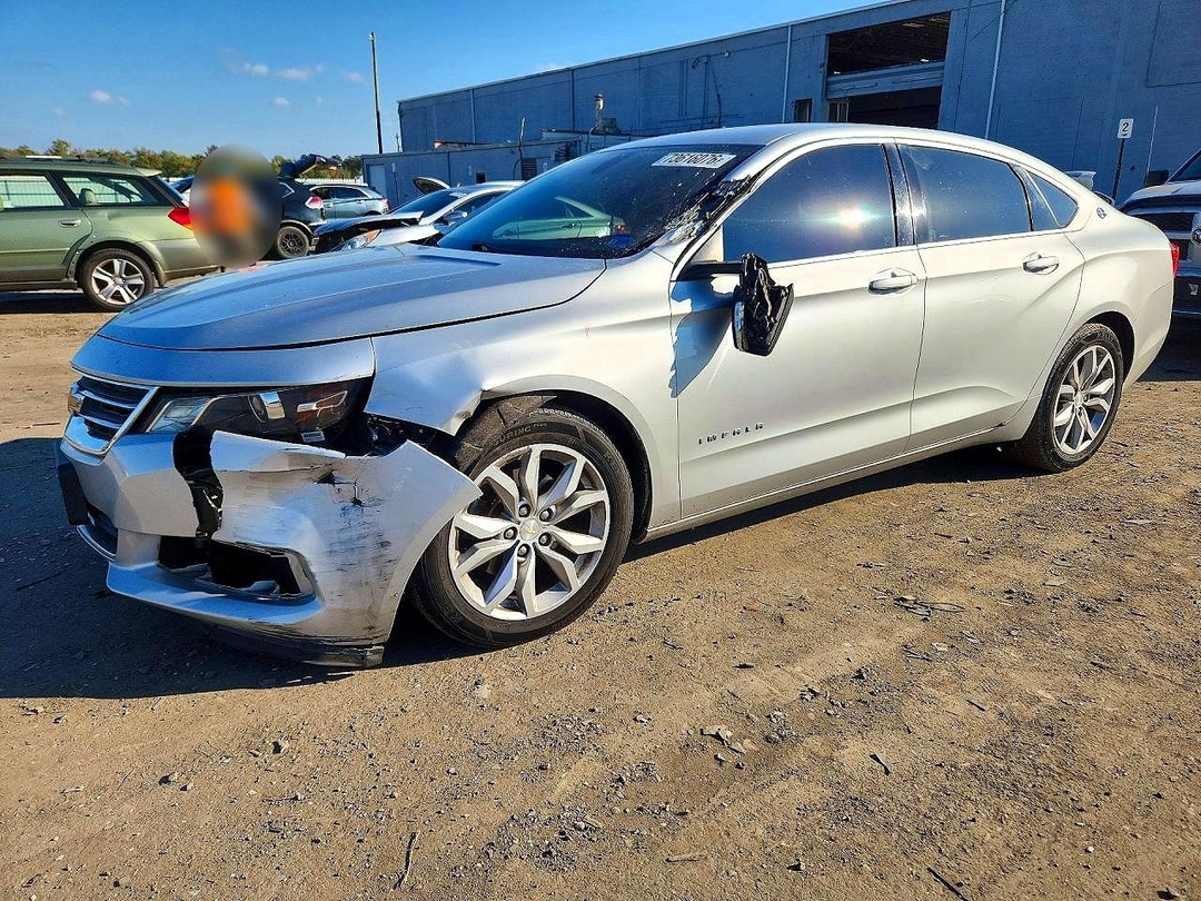 Vue de 2016 CHEVROLET IMPALA LT, angle 1