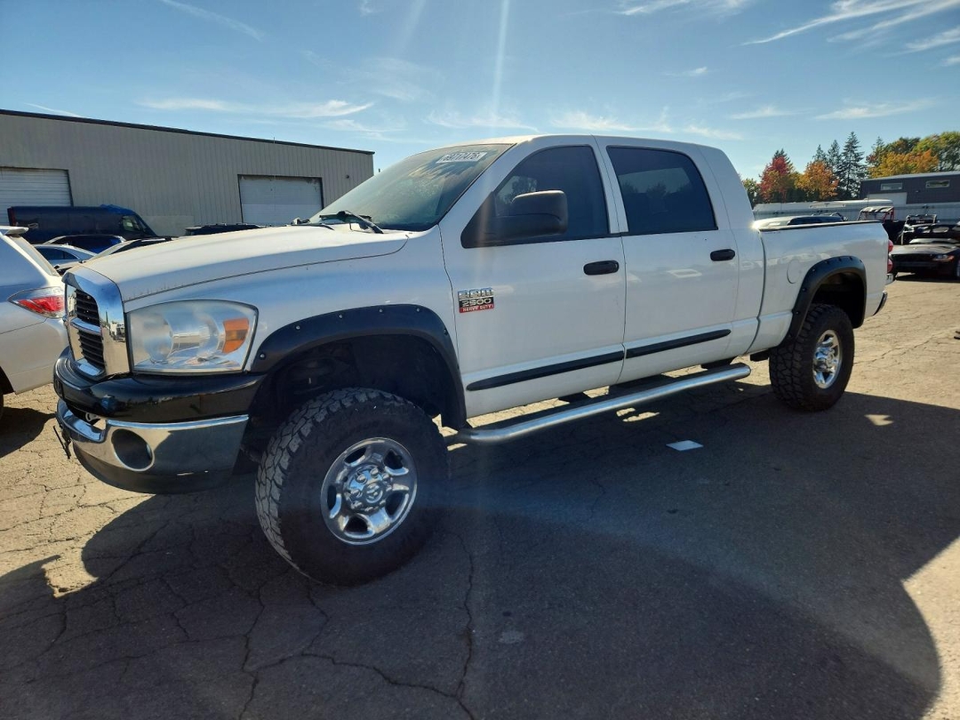 Vue de 2008 DODGE RAM 2500, angle 1