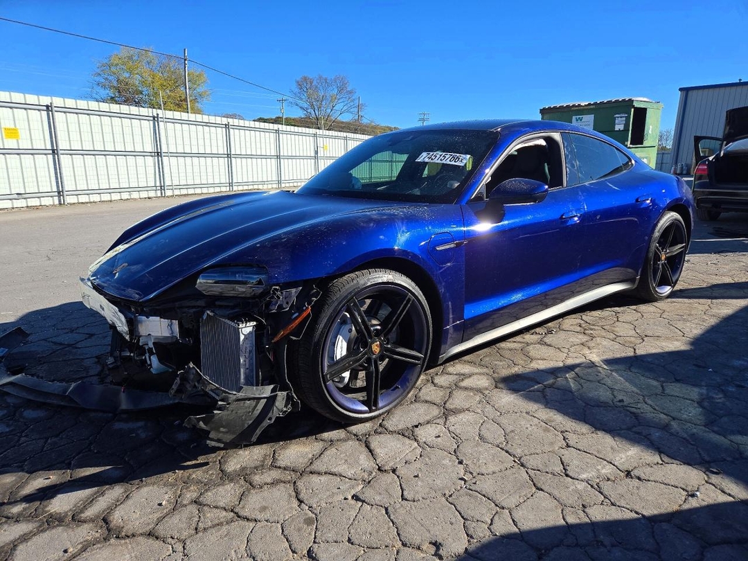منظر 2024 PORSCHE TAYCAN، زاوية 1