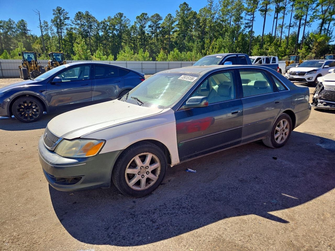 منظر 2000 TOYOTA AVALON XLS، زاوية 1