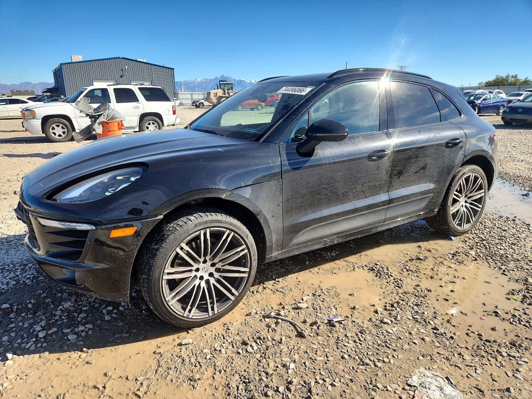 Vedere 2018 PORSCHE MACAN S, unghi 1