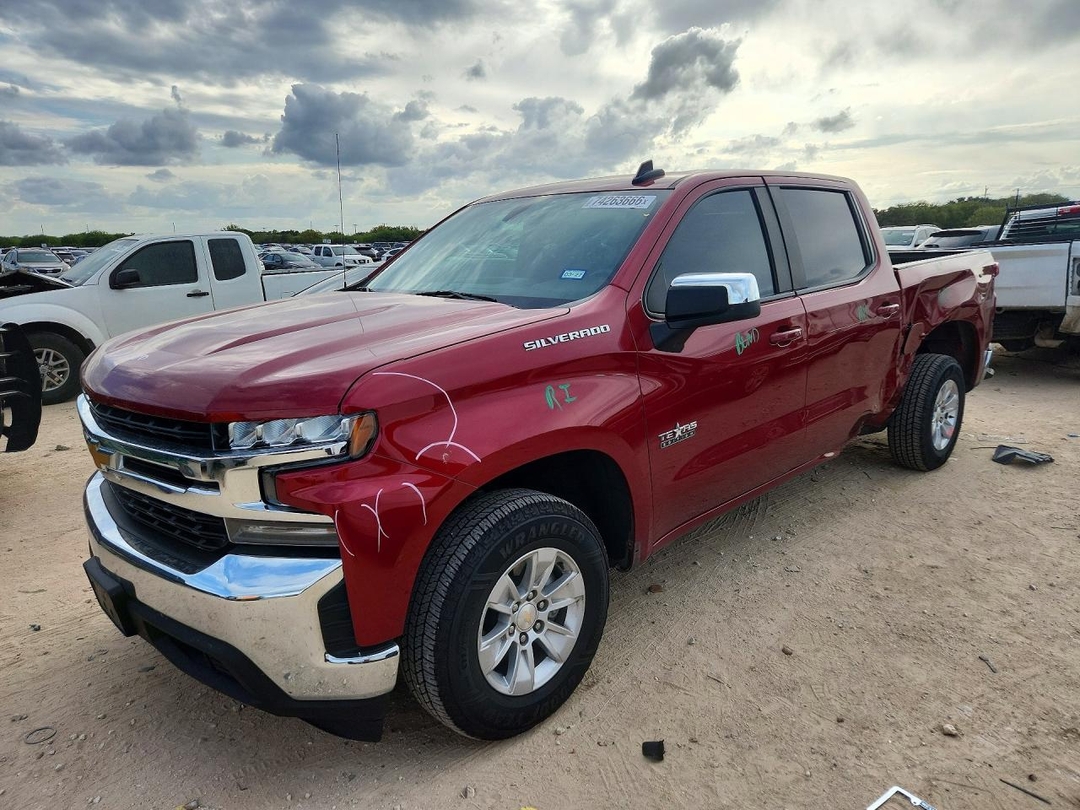 منظر 2020 CHEVROLET SILVERADO C1500 LT، زاوية 1