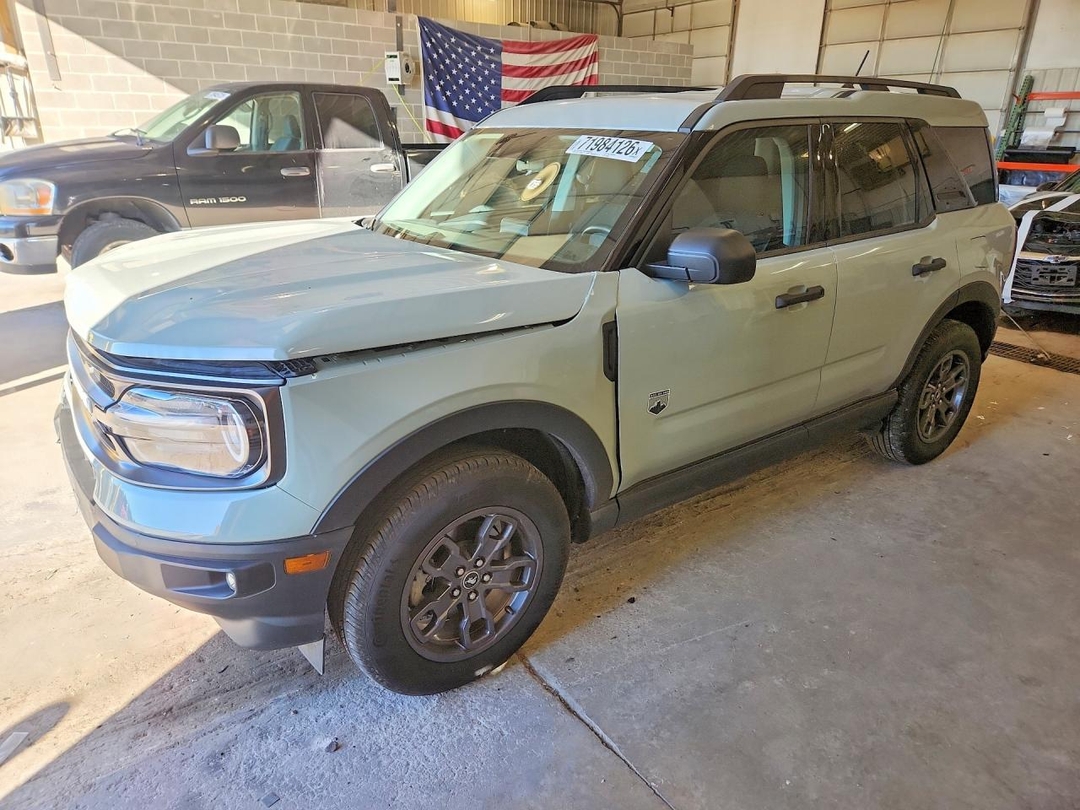 Вид 2022 FORD BRONCO SPORT BIG BEND, угол 1