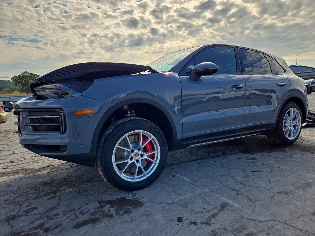 منظر 2026 PORSCHE CAYENNE S، زاوية 1