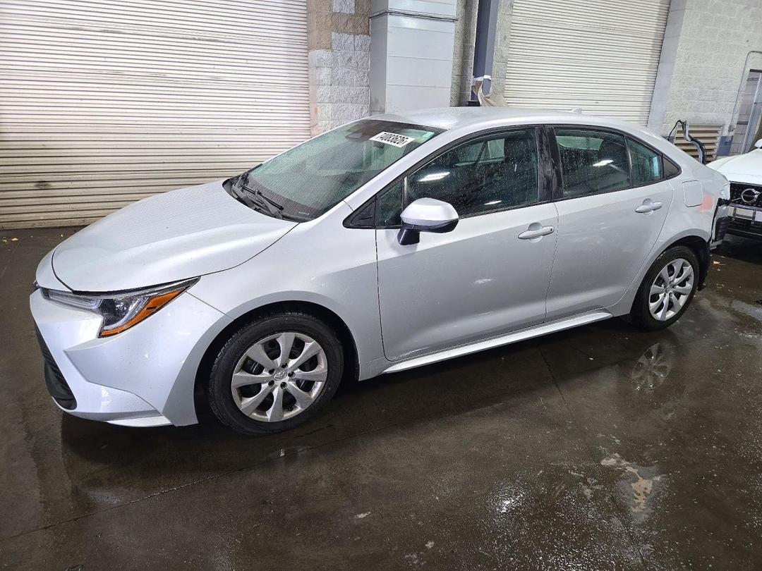 2023 TOYOTA COROLLA LE view, angle 1