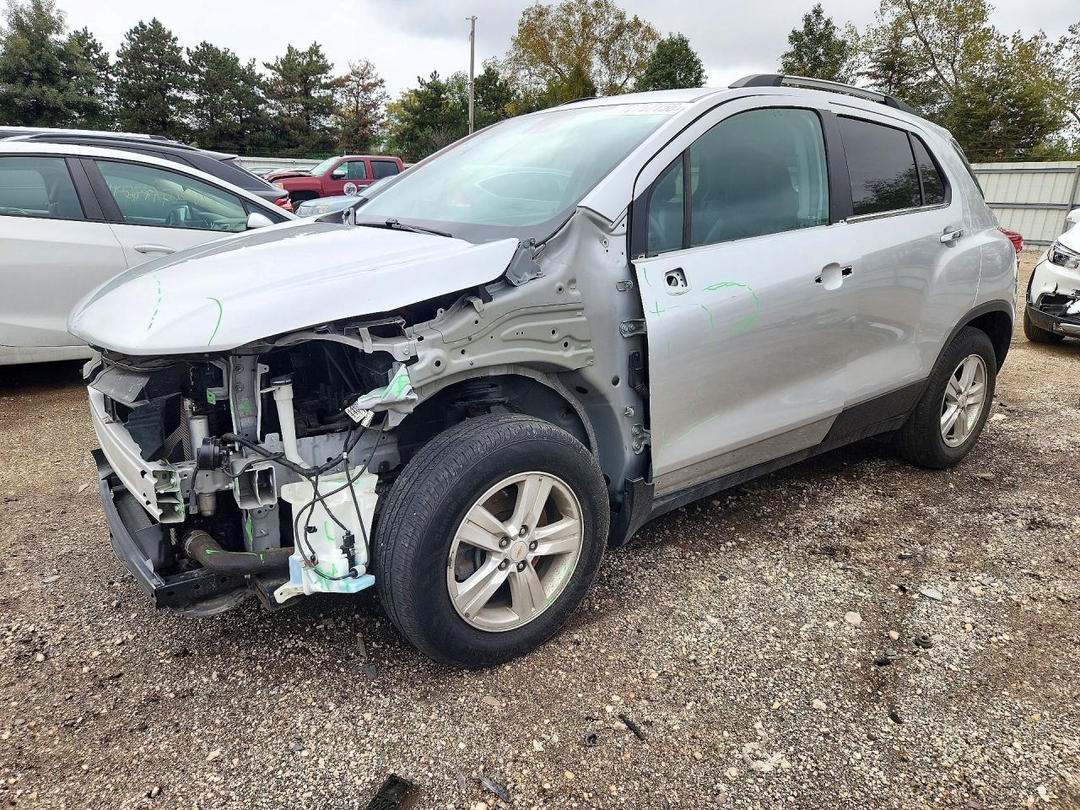 منظر 2017 CHEVROLET TRAX 1LT، زاوية 1