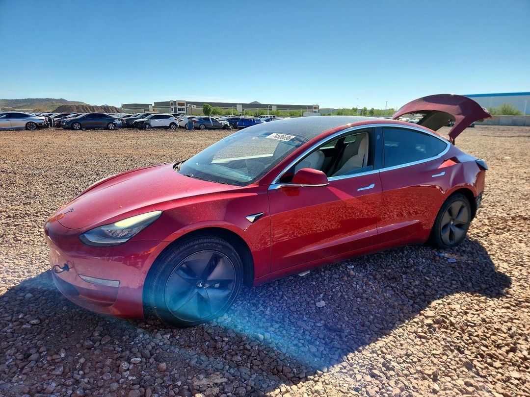 منظر 2020 TESLA MODEL 3، زاوية 1