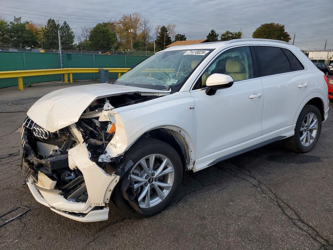 Vista de 2022 AUDI Q3 PREMIUM S LINE 45, ángulo 1