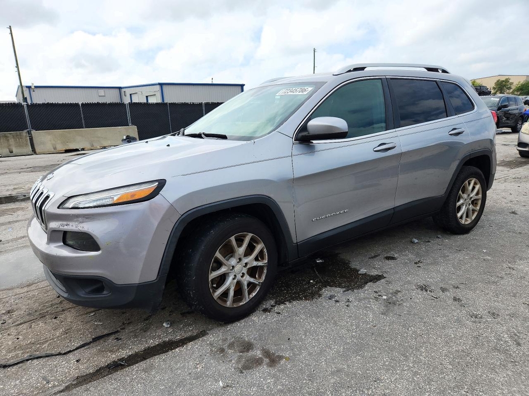 Vista de 2017 JEEP CHEROKEE LATITUDE, ángulo 1