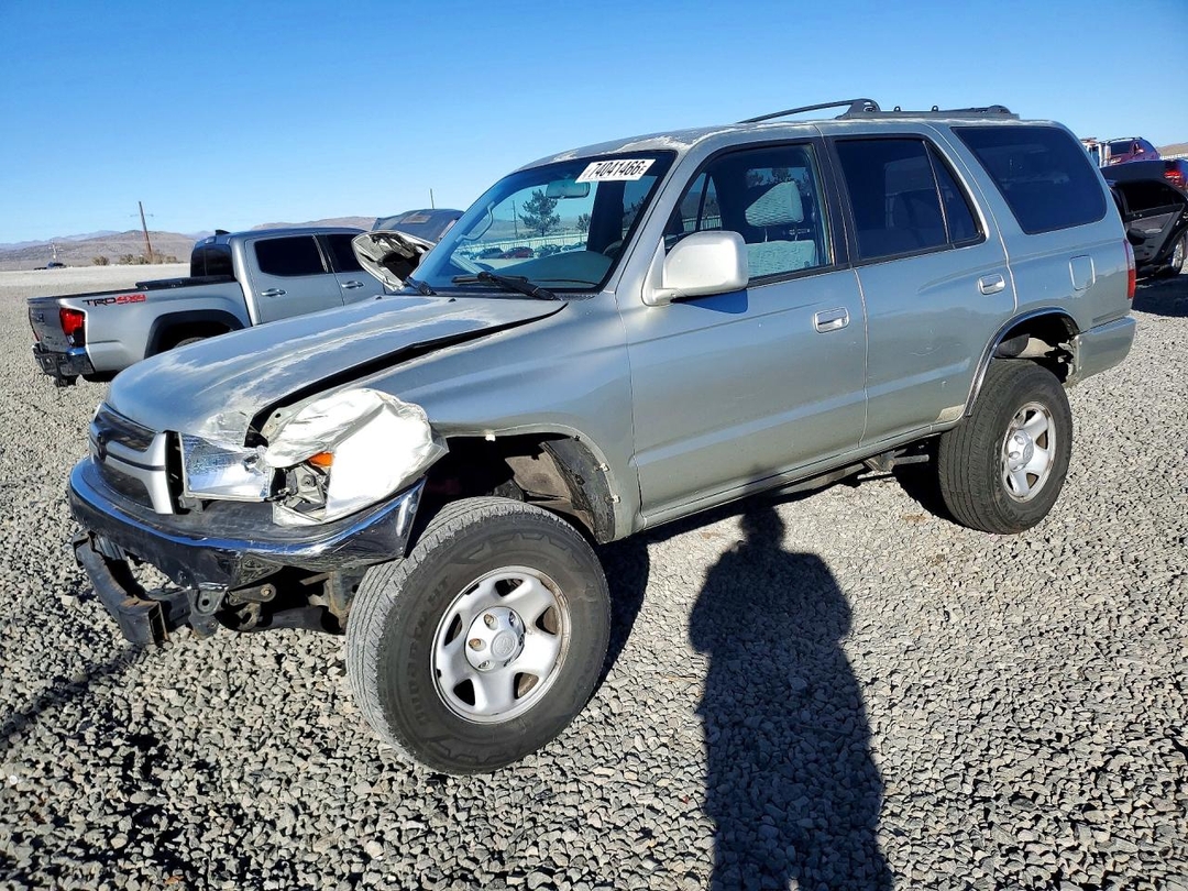 منظر 2000 TOYOTA 4RUNNER SR5، زاوية 1