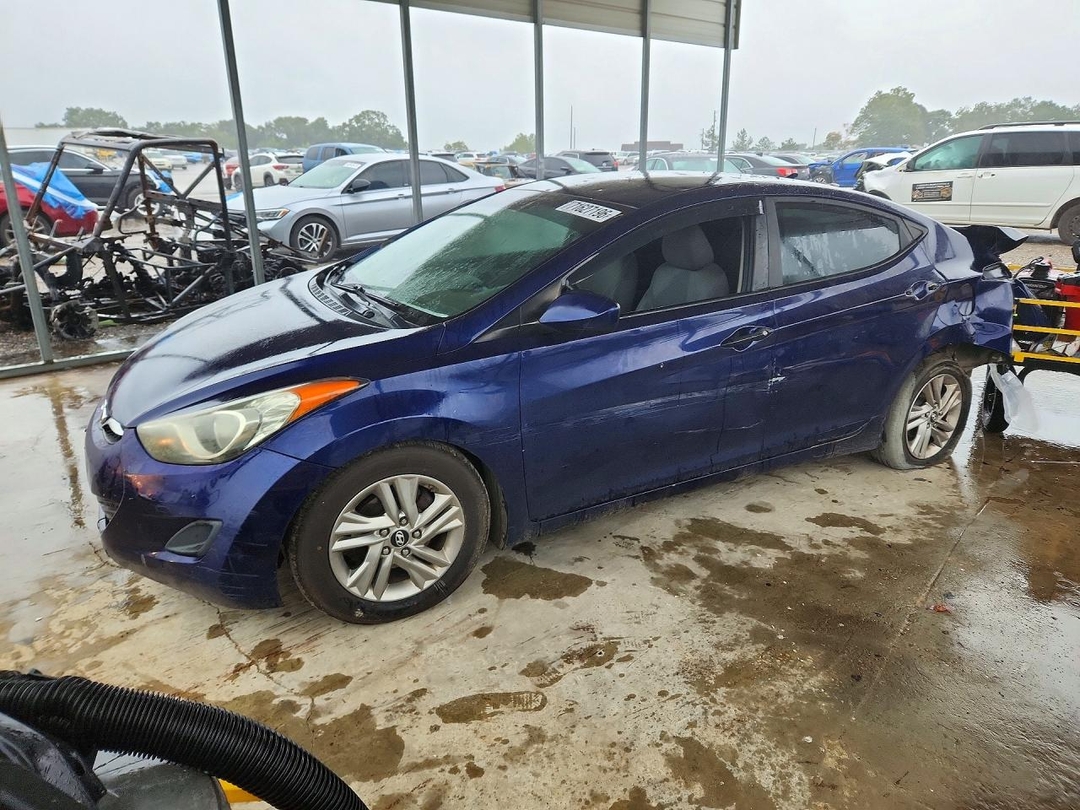 منظر 2011 HYUNDAI ELANTRA GLS، زاوية 1