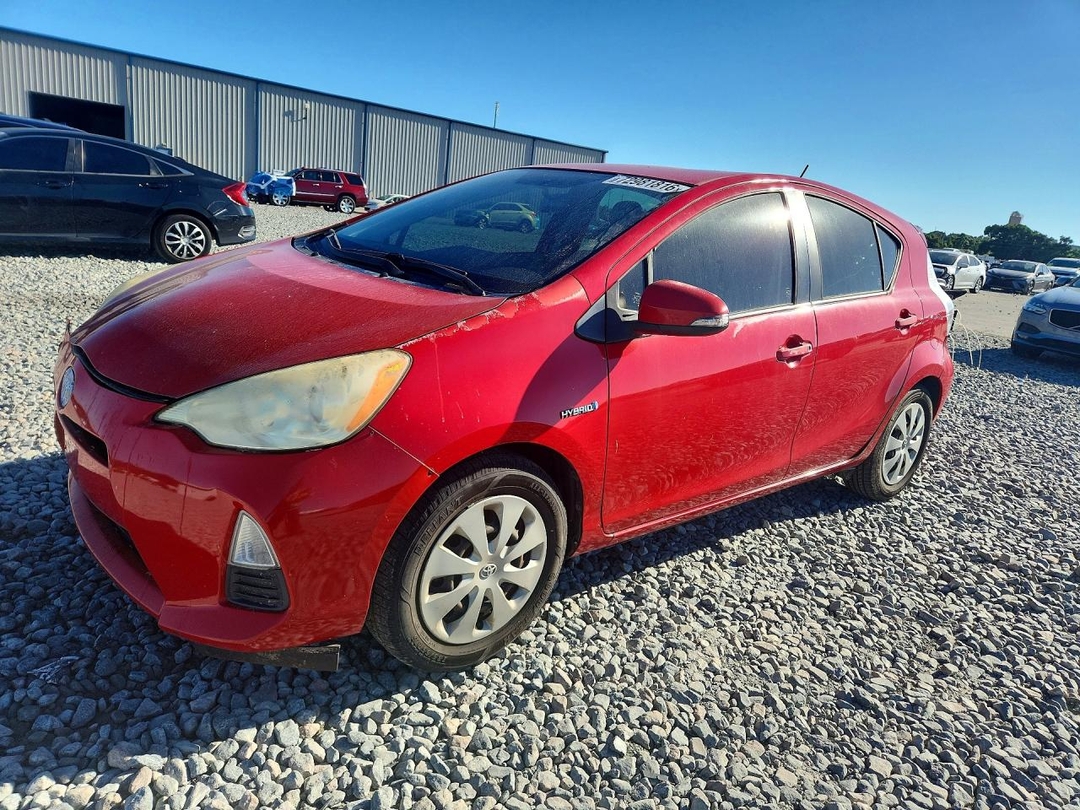 Вид 2014 TOYOTA PRIUS C ONE, угол 1