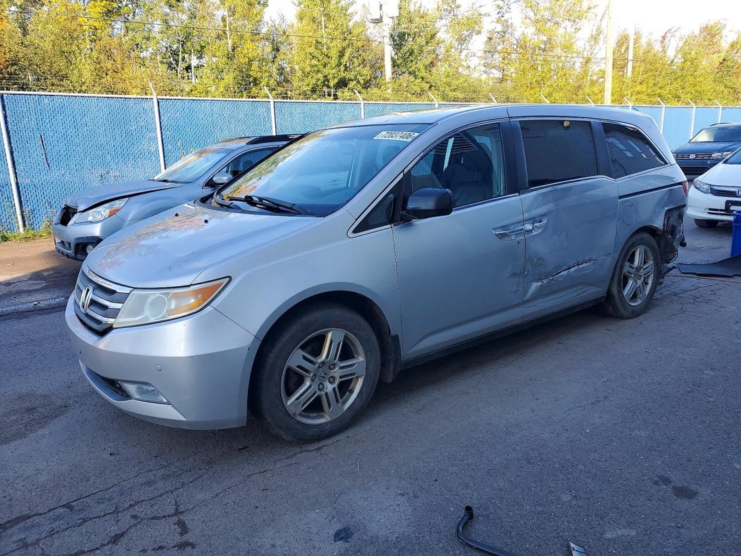 Vue de 2011 HONDA ODYSSEY EXL, angle 1