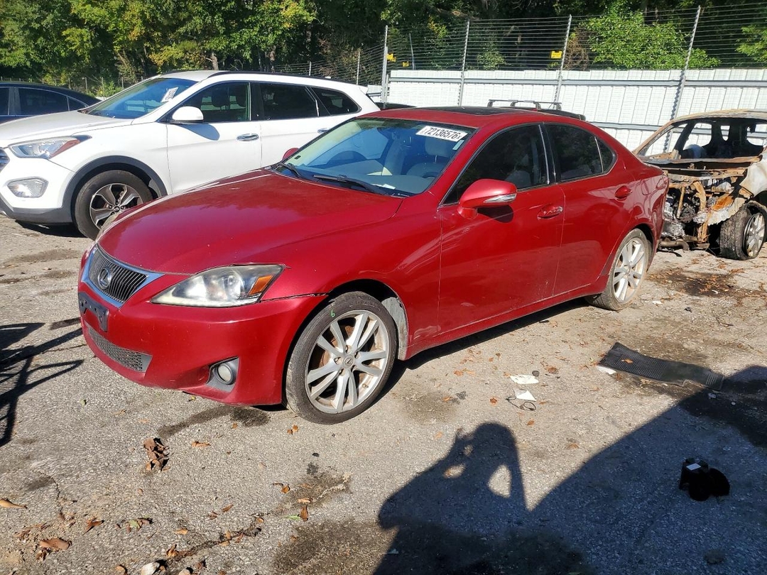 Vue de 2012 LEXUS IS 250, angle 1