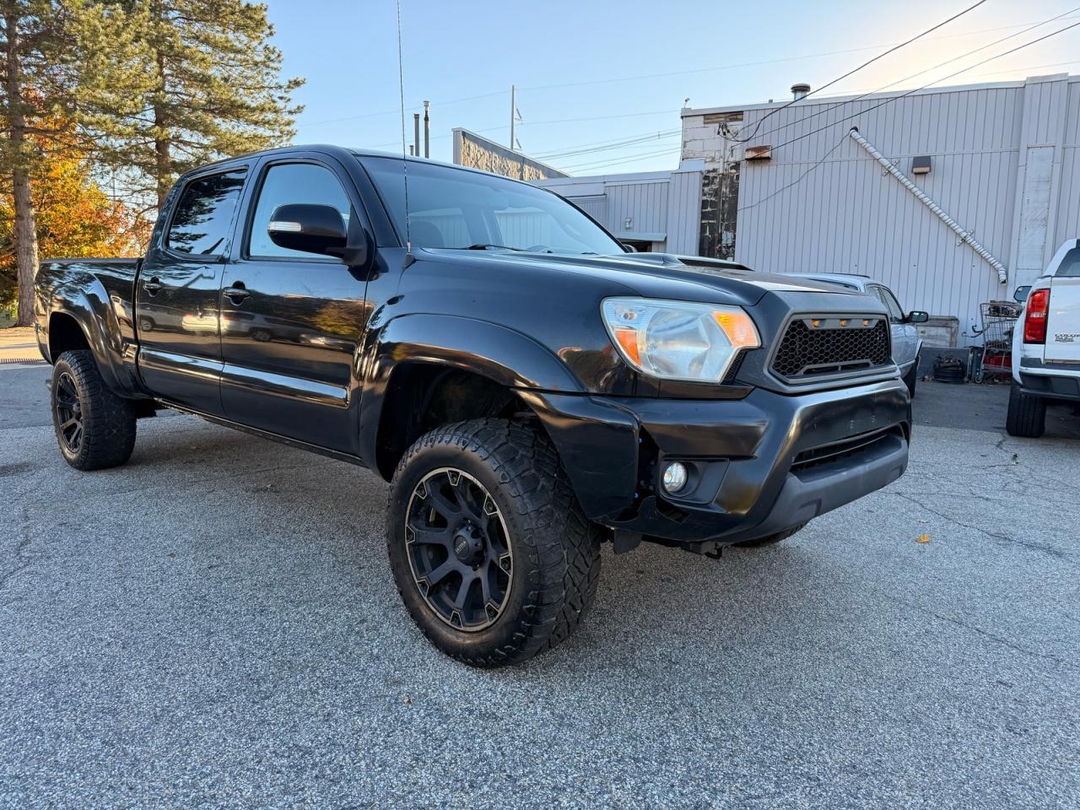 Vista de 2012 TOYOTA TACOMA DOUBLE CAB LONG BED, ángulo 1