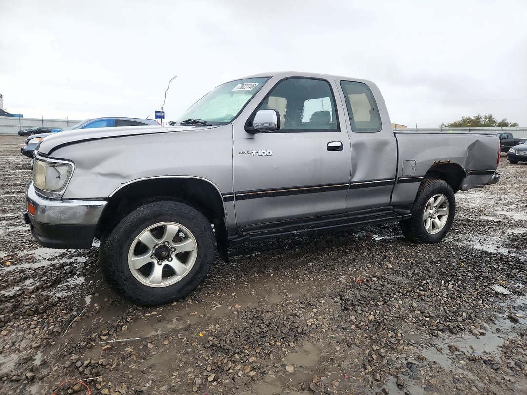 Вид 1995 TOYOTA T100 SR5, угол 1