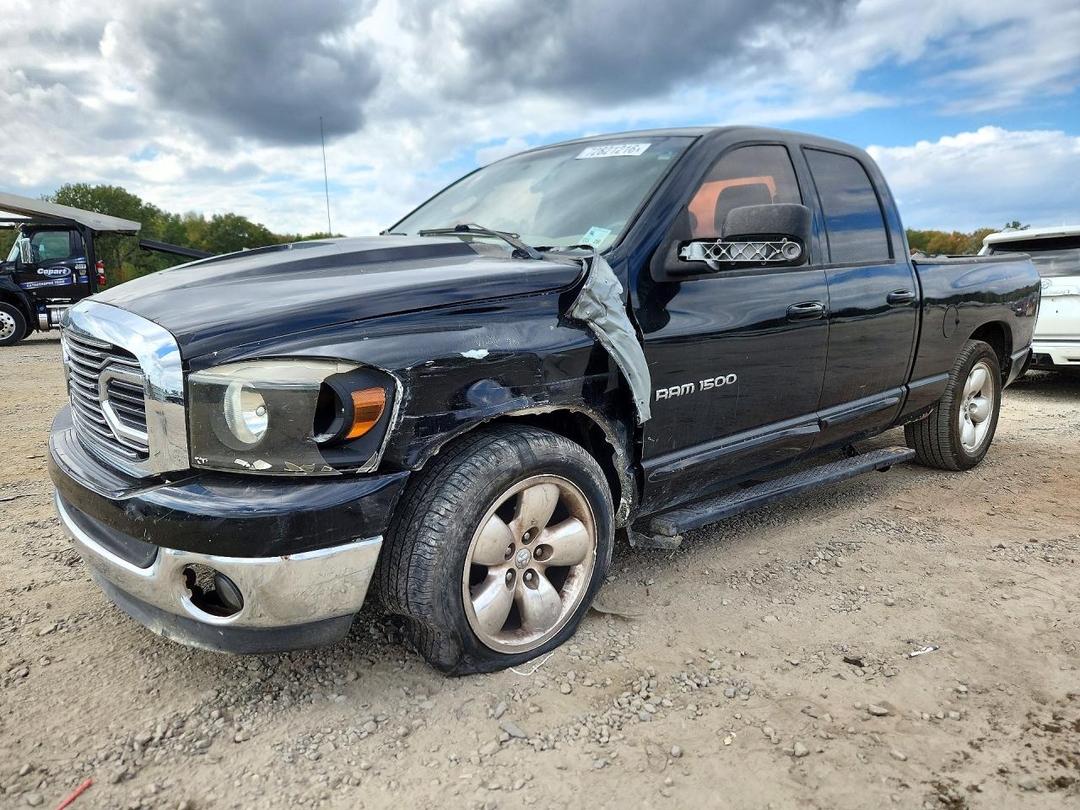 Vista de 2006 DODGE RAM 1500 ST, ángulo 1